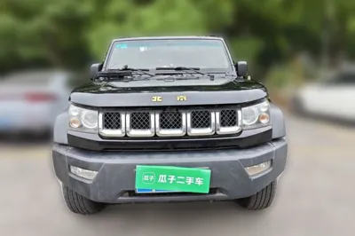 BAIC Off-Road BJ40 2016, 150300 км, за 44683.05 CNY