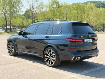 BMW X7 2025, 13900 км, за 186600000 KRW