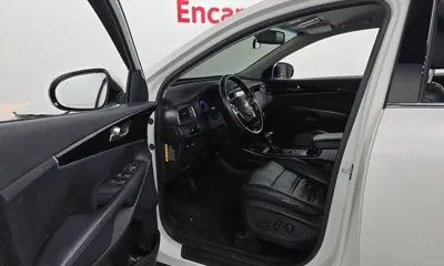 Kia Sorento 2018, 182514 км, за 10990000 KRW - фото 10