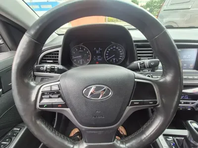 Hyundai Avante 2016, 132541 км, за 7800000 KRW - фото 9