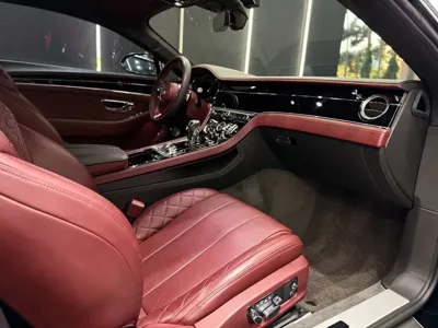 Bentley Continental 2020, 20300 км, за 193000000 KRW - фото 6