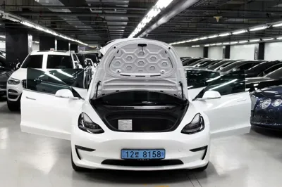 Tesla Model 3 2020, 62000 км, за 28500000 KRW - фото 18