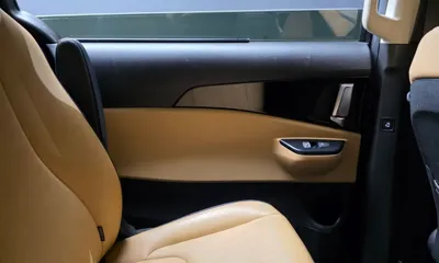 Kia Canival 2022, 75269 км, за 20990000 KRW - фото 25