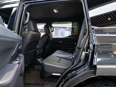 Lexus GX 2025, 15500 км, за 727600 CNY - фото 10