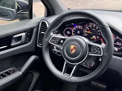 Porsche Cayenne Hybrid 2019, 90000 км, за 328000 CNY - фото 9