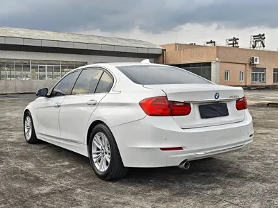 BMW 3 Series 2015, 120000 км, за 46800 CNY - фото 11