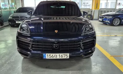 Porsche Cayenne 2021, 71000 км, за 83000000 KRW - фото 3