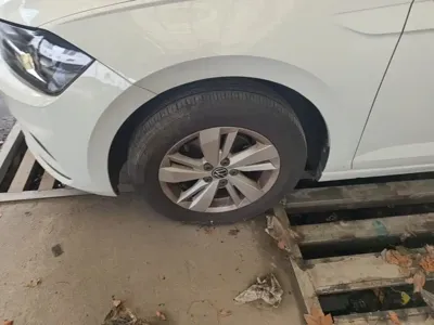 Volkswagen Polo 2023, 40000 км, за 62300 CNY - фото 23