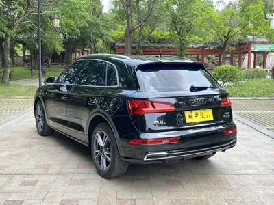 Audi Q5L 2019, 78000 км, за 149800 CNY - фото 9
