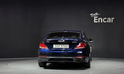 Genesis G70 2019, 119186 км, за 21690000 KRW