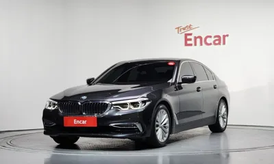 BMW 5-Series · 2019 год