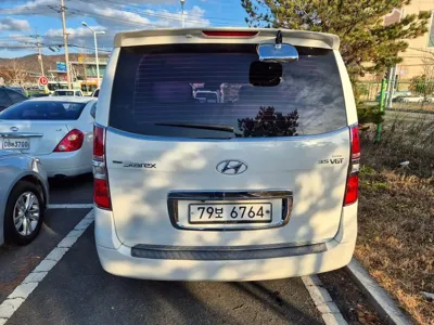Hyundai Starex 2016, 212988 км, за 7300000 KRW