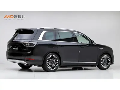 AITO 问界 AITO M9 2025, 8000 км, за 405000 CNY