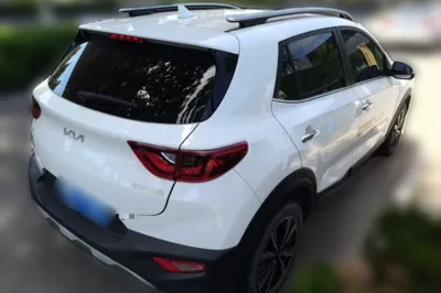 Kia kx1 Stonic 2021, 29400 км, за 76511.14 CNY - фото 6