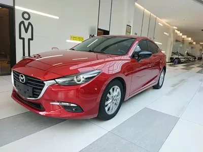 Mazda 3 Axela · 2018 год