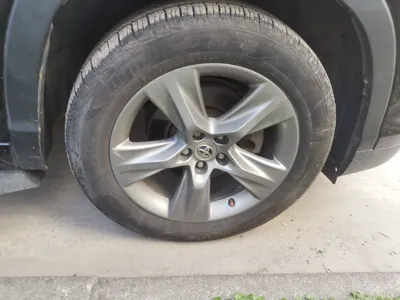 Toyota Highlander 2015, 129300 км, за 108574.9 CNY - фото 8