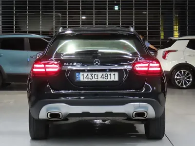 Mercedes-Benz GLA-Class 2019, 118000 км, за 15500000 KRW