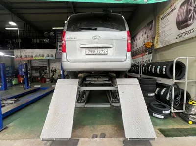 Hyundai Starex 2015, 69547 км, за 12500000 KRW - фото 17