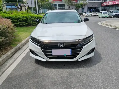 Honda Accord 2022, 70000 км, за 108800 CNY - фото 2