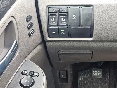 Honda Odyssey 2016, 124819 км, за 13800000 KRW - фото 17