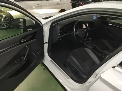 Volkswagen Sagitar 2020, 70500 км, за 63700 CNY - фото 16