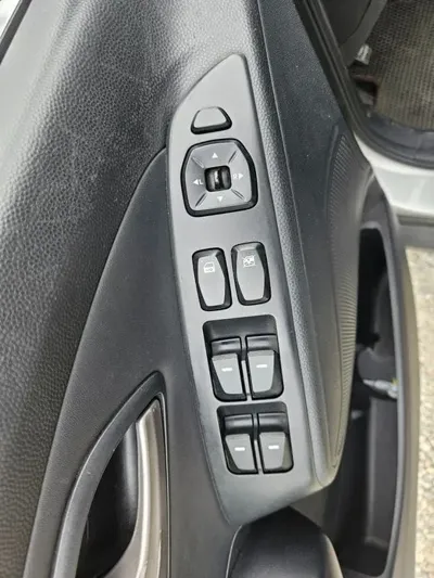 Hyundai Tucson 2010, 214627 км, за 3300000 KRW - фото 9