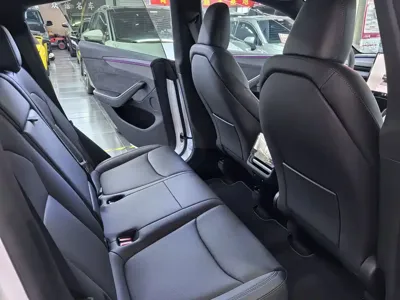 Tesla Model Y 2026, 100 км, за 289000 CNY - фото 9