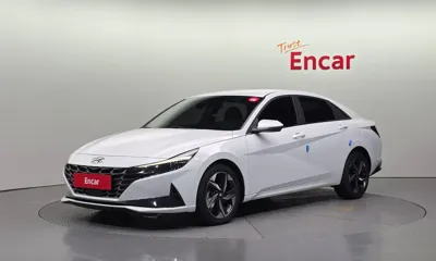 Hyundai Avante · 2022 год