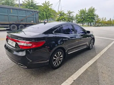 Hyundai Grandeur 2011, 136355 км, за 4900000 KRW - фото 4