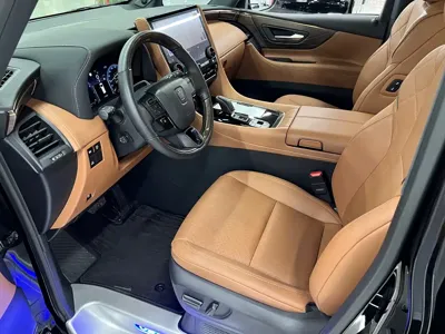 Toyota Vellfire 2023, 50800 км, за 788000 CNY - фото 21