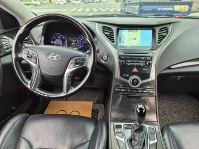 Hyundai Grandeur 2015, 160420 км, за 6400000 KRW - фото 12