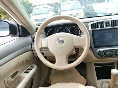 Nissan Sylphy 2016, 86300 км, за 25900 CNY - фото 11