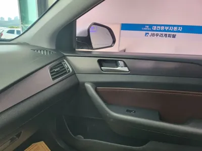 Hyundai Sonata 2017, 128000 км, за 7800000 KRW - фото 19