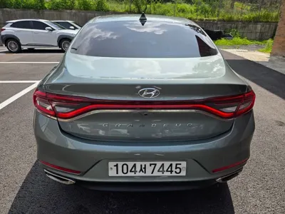 Hyundai Grandeur 2017, 168458 км, за 8990000 KRW
