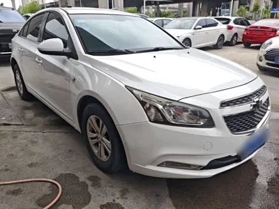 Chevrolet Cruze 2015, 173800 км, за 23174.28 CNY