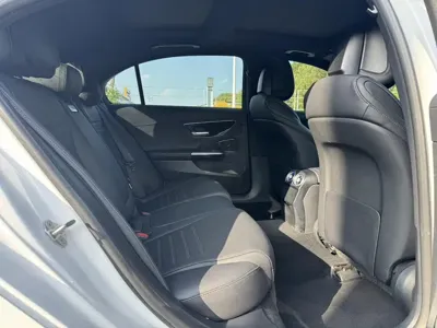 Mercedes-Benz C-Class 2023, 24500 км, за 169600 CNY