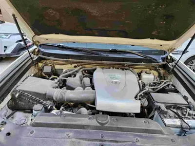 Toyota Prado 2018, 120000 км, за 309800 CNY - фото 13