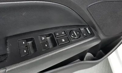 Hyundai Avante 2017, 120926 км, за 8900000 KRW - фото 16