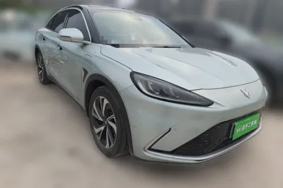 Arcfox Alpha S 2022, 71800 км, за 118080.73 CNY