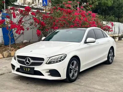 Mercedes-Benz C-Class · 2019 год