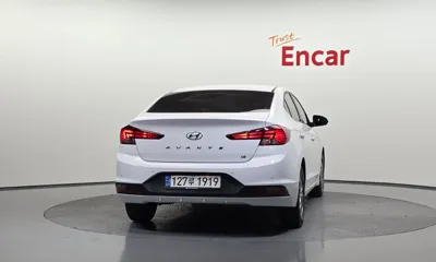 Hyundai Avante 2019, 108015 км, за 10900000 KRW