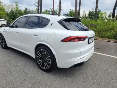 Maserati Grecale 2023, 15000 км, за 0 KRW