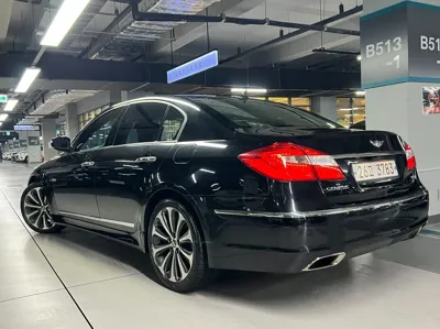 Hyundai Genesis 2012, 150088 км, за 5900000 KRW