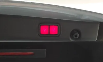 Mercedes-Benz E-Class 2019, 48617 км, за 28900000 KRW - фото 16