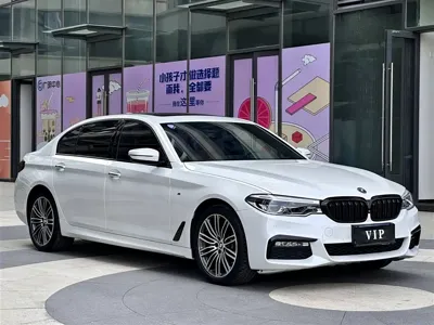 BMW 5 Series 2018, 73000 км, за 153800 CNY - фото 3