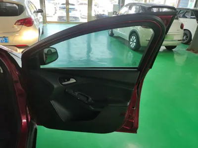 Ford Focus 2017, 73500 км, за 36926.57 CNY - фото 26