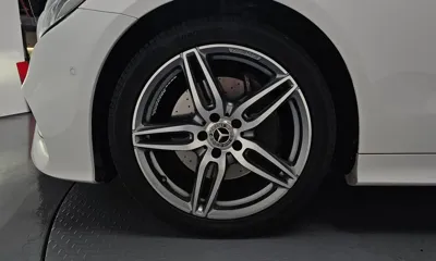 Mercedes-Benz E-Class 2018, 104615 км, за 27900000 KRW - фото 5
