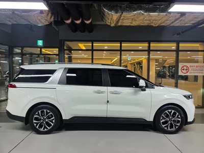 Kia Canival 2023, 31000 км, за 26800000 KRW