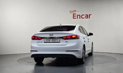 Hyundai Avante 2016, 36970 км, за 10200000 KRW