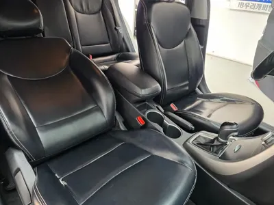 Hyundai Avante 2016, 198550 км, за 3850000 KRW - фото 10